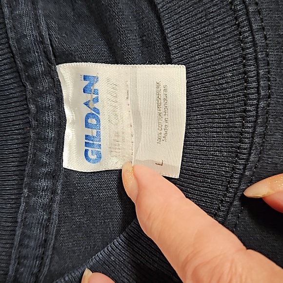 Merrill Lynch logo on arm navy blue long sleeve graphic tee Lg. Read for cond. - Picture 4 of 9